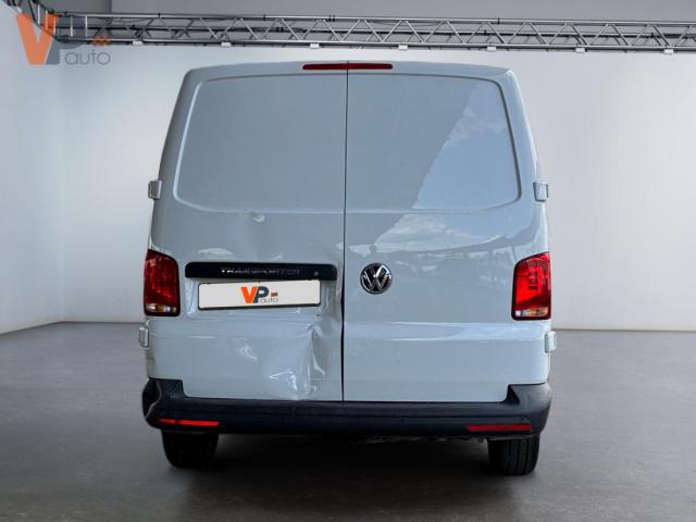 Volkswagen Transporter image 5