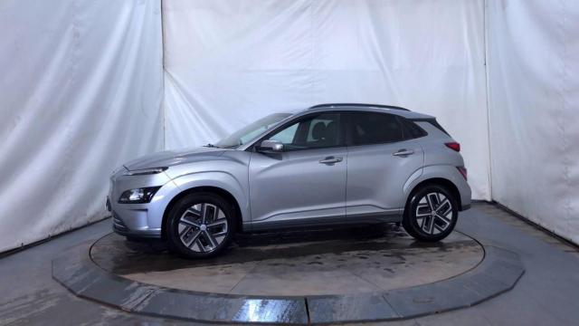 Hyundai Kona image 2