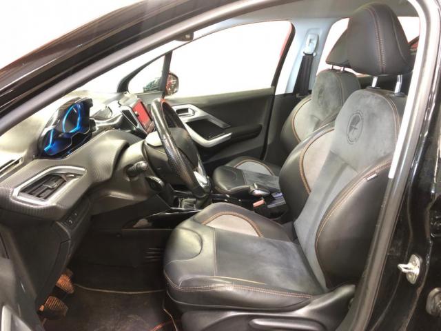Peugeot 2008 image 1