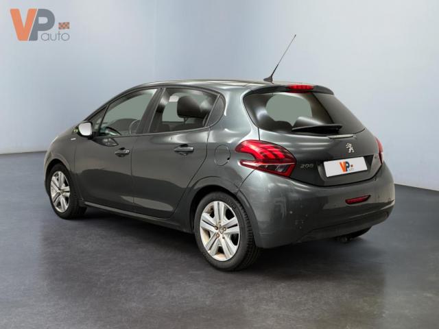 Peugeot 208 image 7