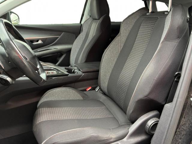 Peugeot 3008 image 3