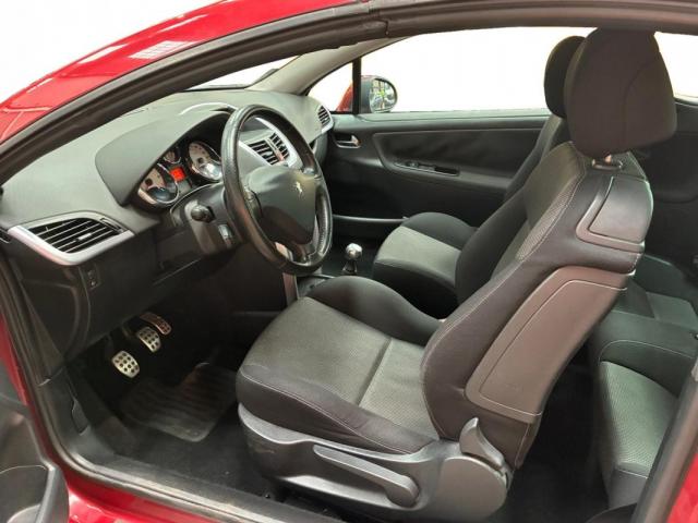 Peugeot 207 Cc image 8