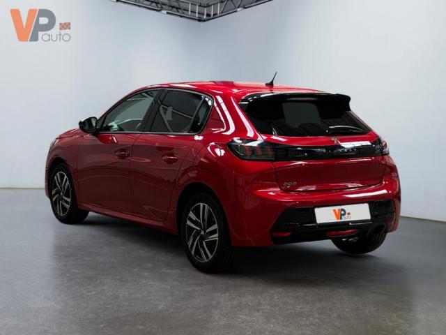 Peugeot 208 image 6