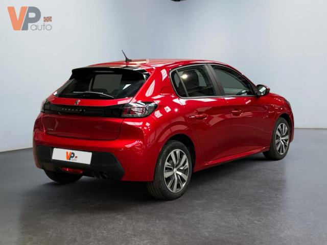 Peugeot 208 image 1