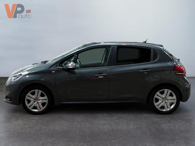 Peugeot 208 image 3