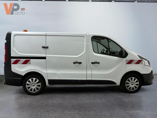 Renault Trafic image 6