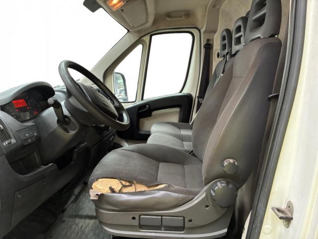 Peugeot Boxer image 8