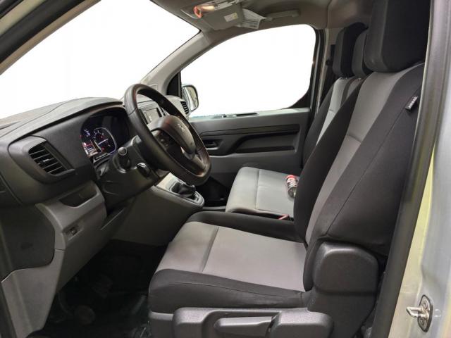 Peugeot Expert Combi image 4