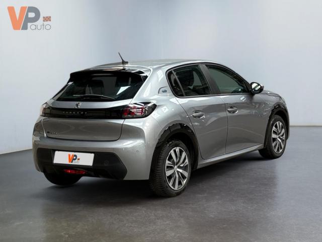 Peugeot 208 image 8
