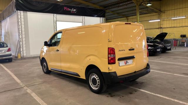 Citroen Jumpy image 8