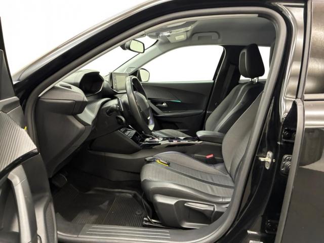 Peugeot 2008 image 1