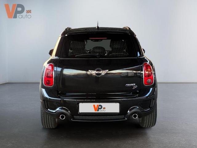 Mini Countryman image 2
