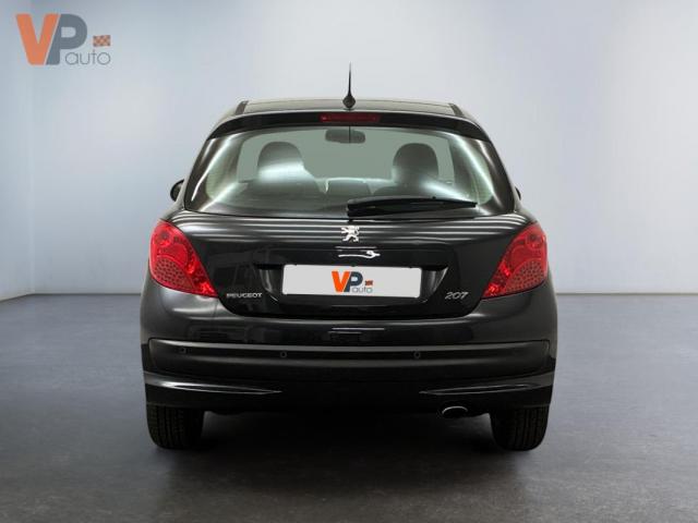 Peugeot 207 image 1