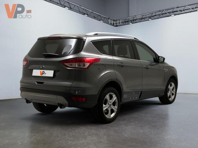 Ford Kuga image 6