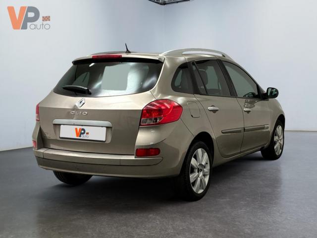 Renault Clio Estate image 2