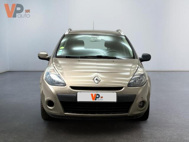 Renault Clio Estate image 6