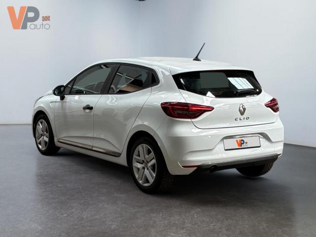 Renault Clio image 2