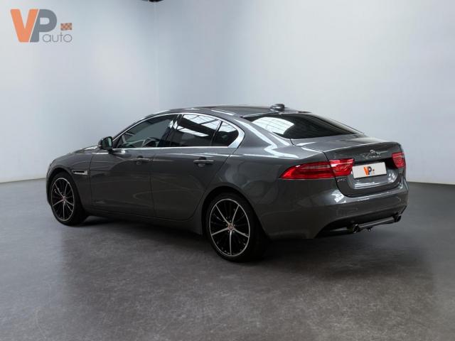 Jaguar Xe image 5