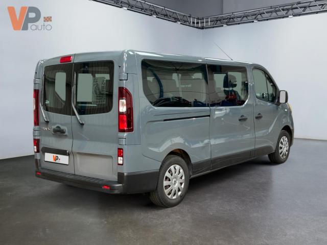 Renault Trafic image 7