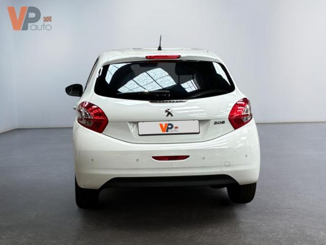 Peugeot 208 image 2