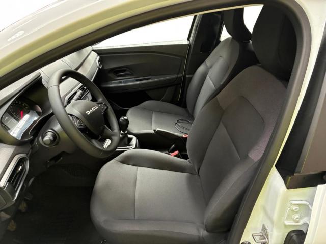 Dacia Sandero image 6