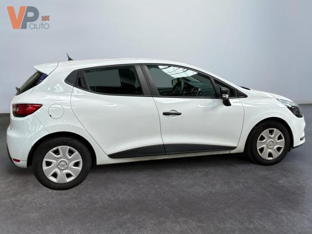 Renault Clio image 2