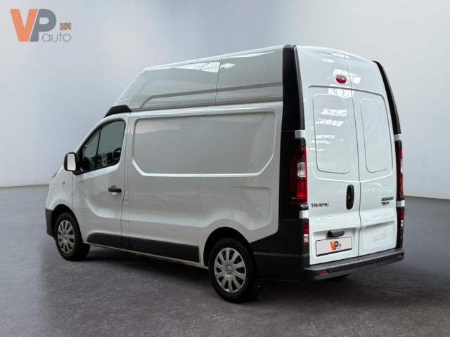 Renault Trafic image 7