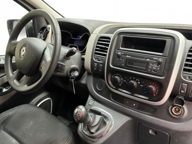 Renault Trafic image 3