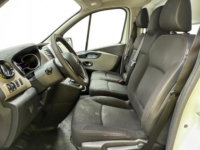 Renault Trafic image 7