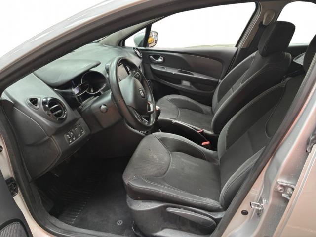 Renault Clio image 6