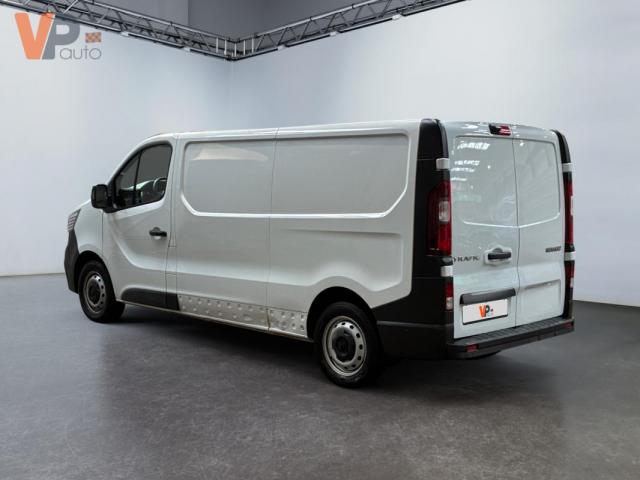 Renault Trafic image 1
