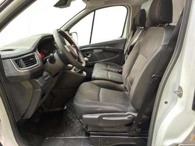 Renault Trafic image 4