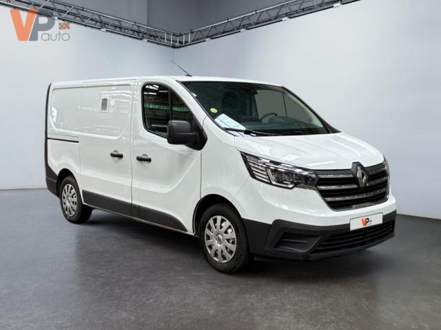 Renault Trafic image 4