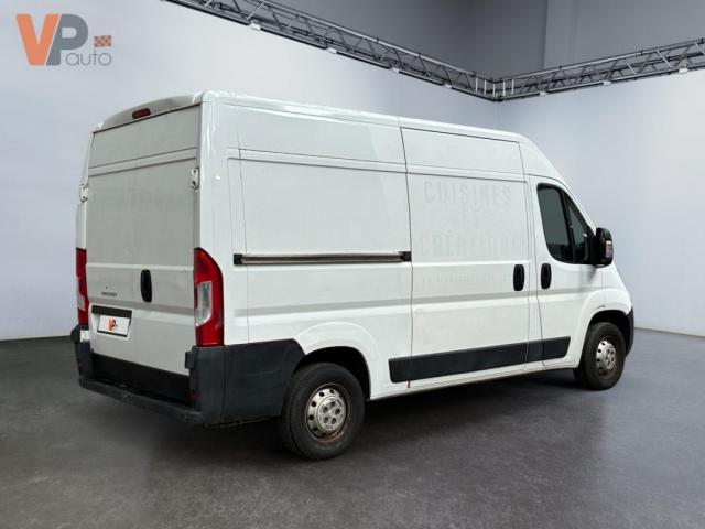 Peugeot Boxer image 8