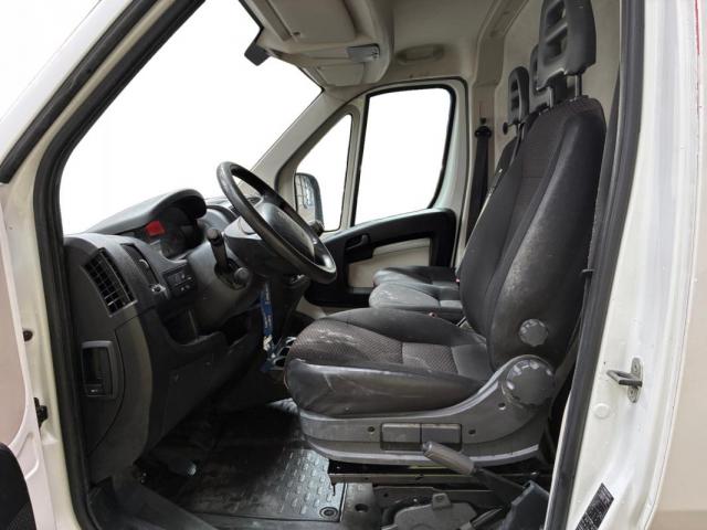 Peugeot Boxer image 3