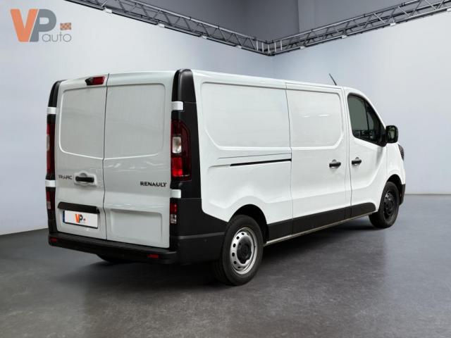 Renault Trafic image 1