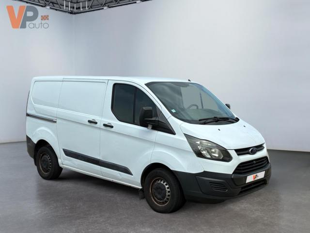 Ford Transit Custom image 3