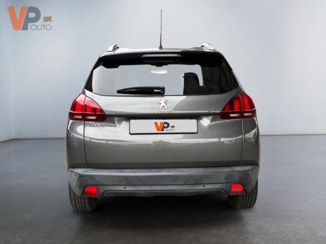 Peugeot 2008 image 8