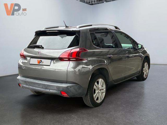 Peugeot 2008 image 3