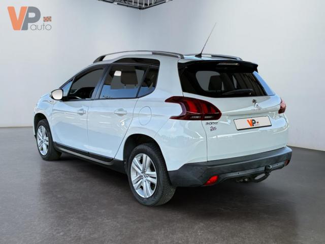 Peugeot 2008 image 8
