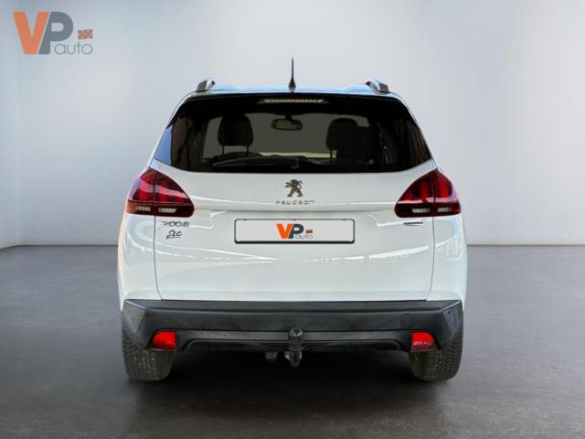 Peugeot 2008 image 6