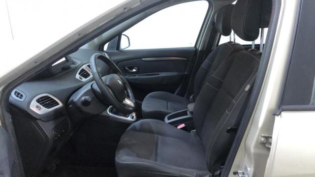 Renault Grand Scénic image 7