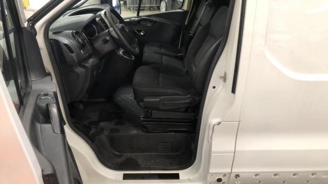 Renault Trafic image 1