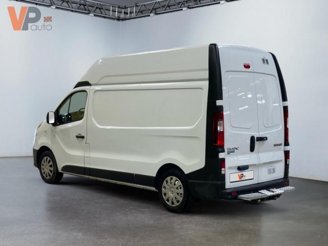 Renault Trafic image 6