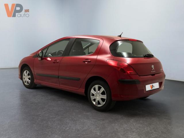 Peugeot 308 image 2