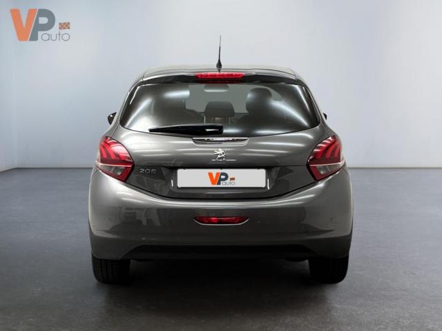 Peugeot 208 image 5