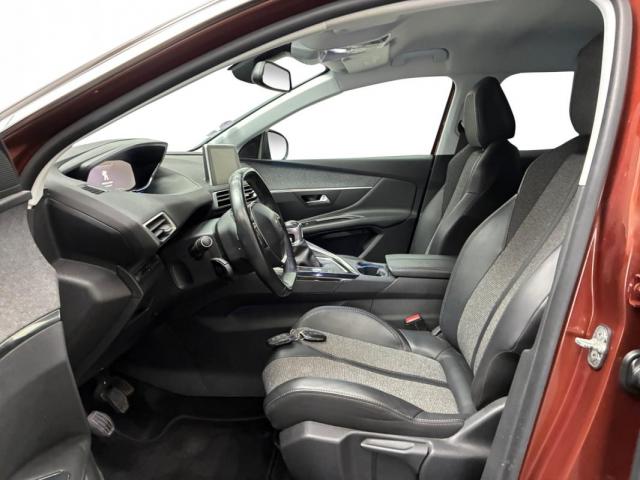 Peugeot 3008 image 1