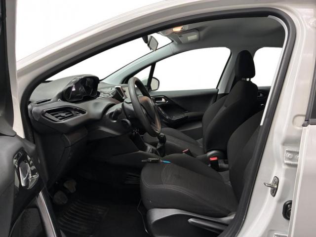 Peugeot 208 Affaire image 5