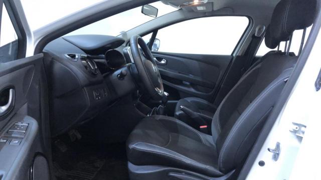 Renault Clio image 1