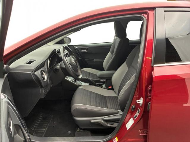 Toyota Auris image 4